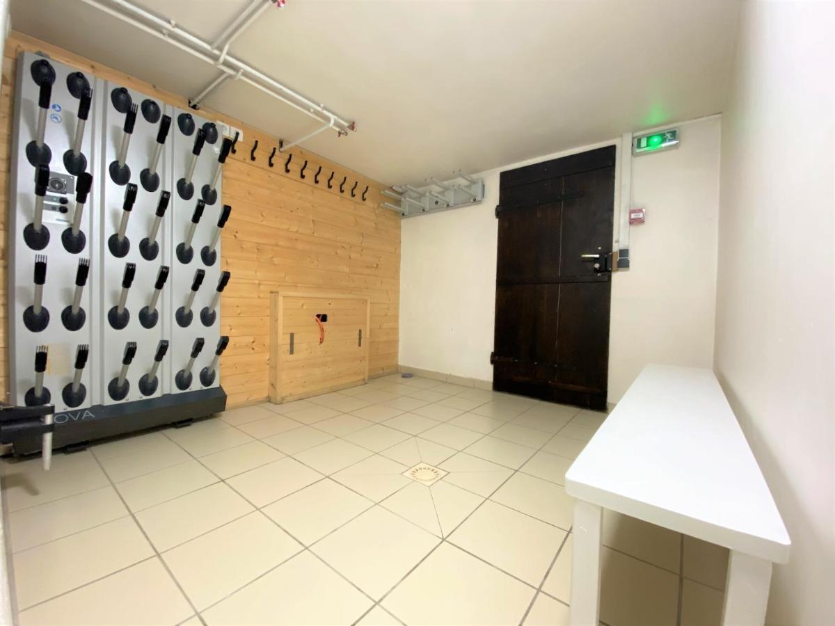 Chalet In Morzine Sleeping 12 With Sauna Bagian luar foto