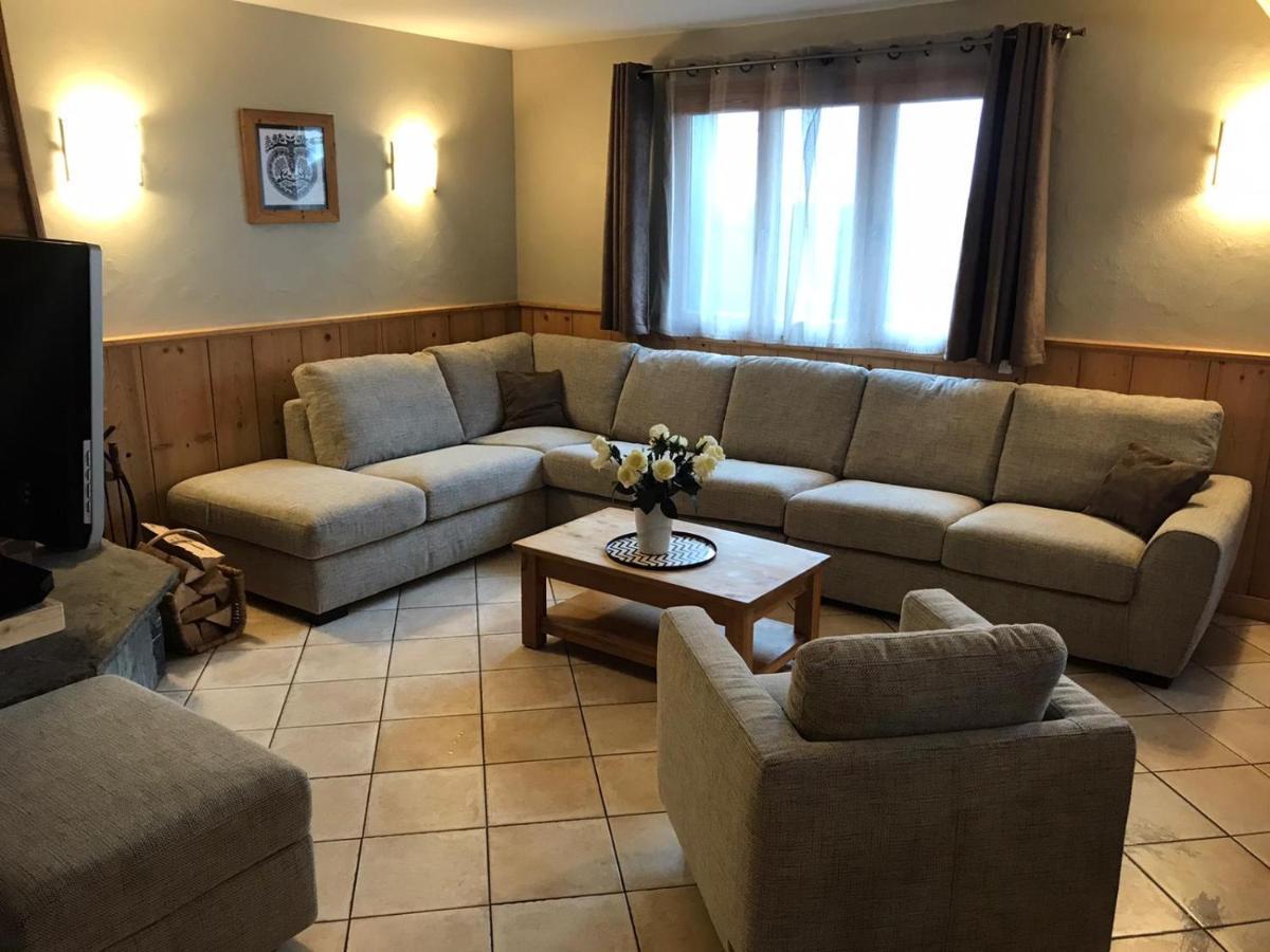 Chalet In Morzine Sleeping 12 With Sauna Bagian luar foto